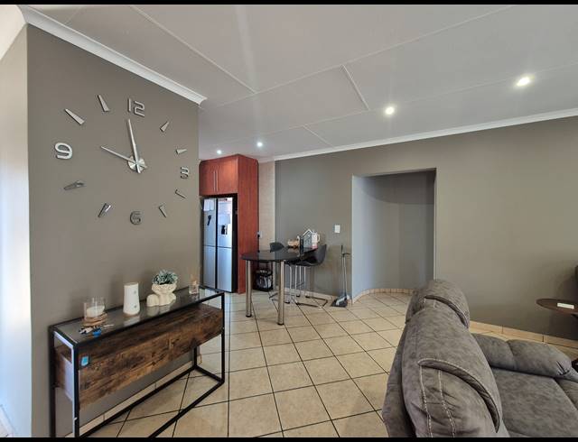 3 BEDROOM FREESTANDING FOR SALE IN NEW STATE AREAS